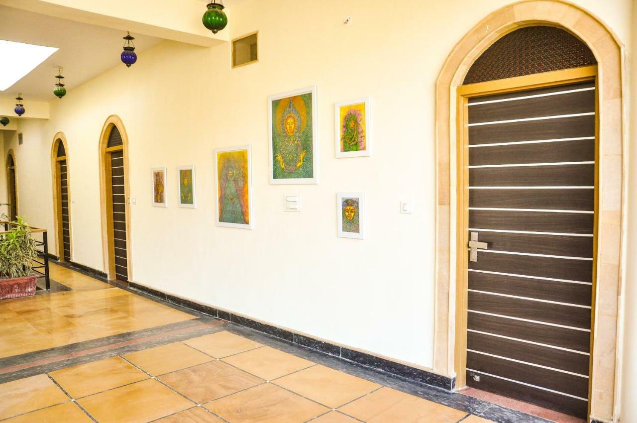 Hotel Vamdev Fort Пушкар Екстериор снимка