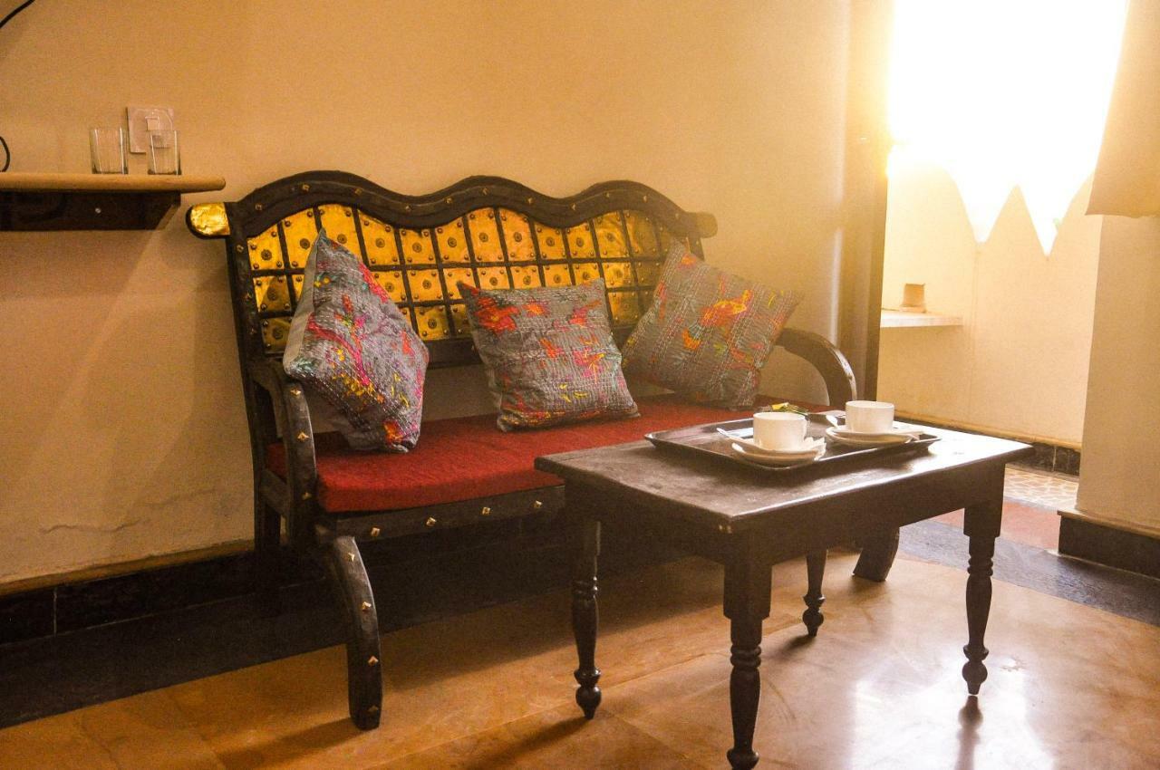 Hotel Vamdev Fort Пушкар Екстериор снимка